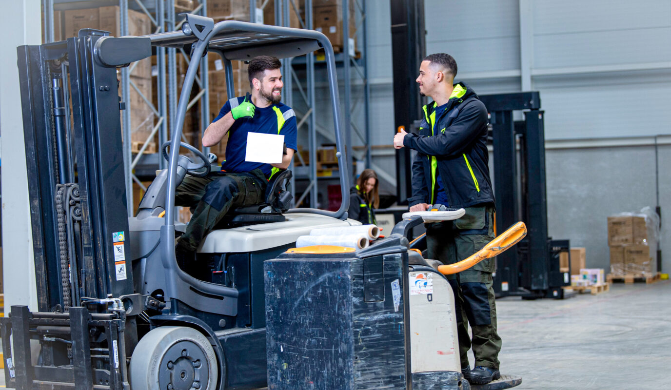 Reachtruck en heftruck certificaat halen - verlenging heftruckcertificaat - Logistic Force