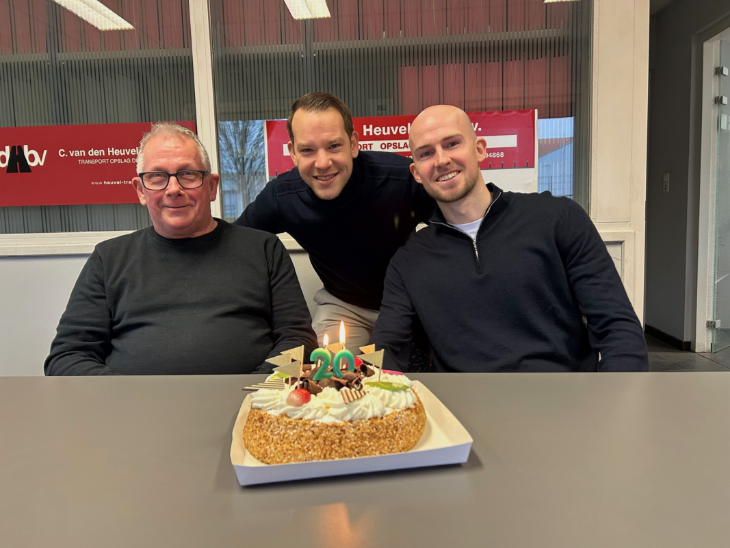 C. van den Heuvel en Logistic Force